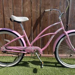 Electra Hawaii Women’s 26 inch Single Speed Beach Cruiser.  Pink with White. 