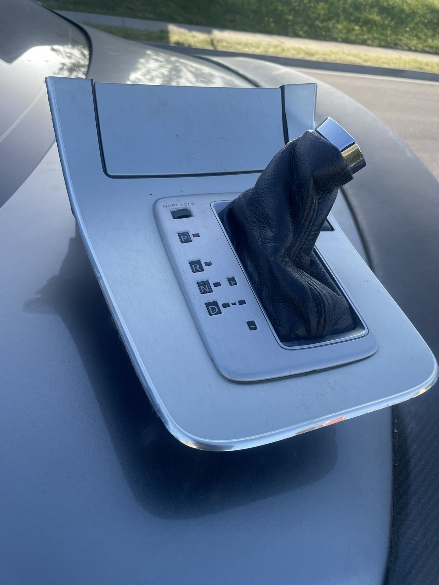 G35 Center Console