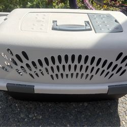 Dog kennel & plane carrier