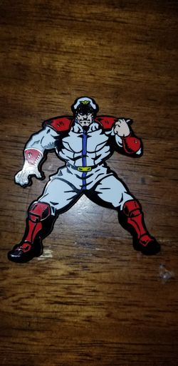 SDCC 2019 STREET FIGHTER II Round 2 Rare Bison Pin