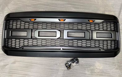 05-07 Ford F-250 raptor style front grille (no letters)