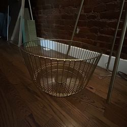 18" x 11" Gold Colored Metal Wire Basket