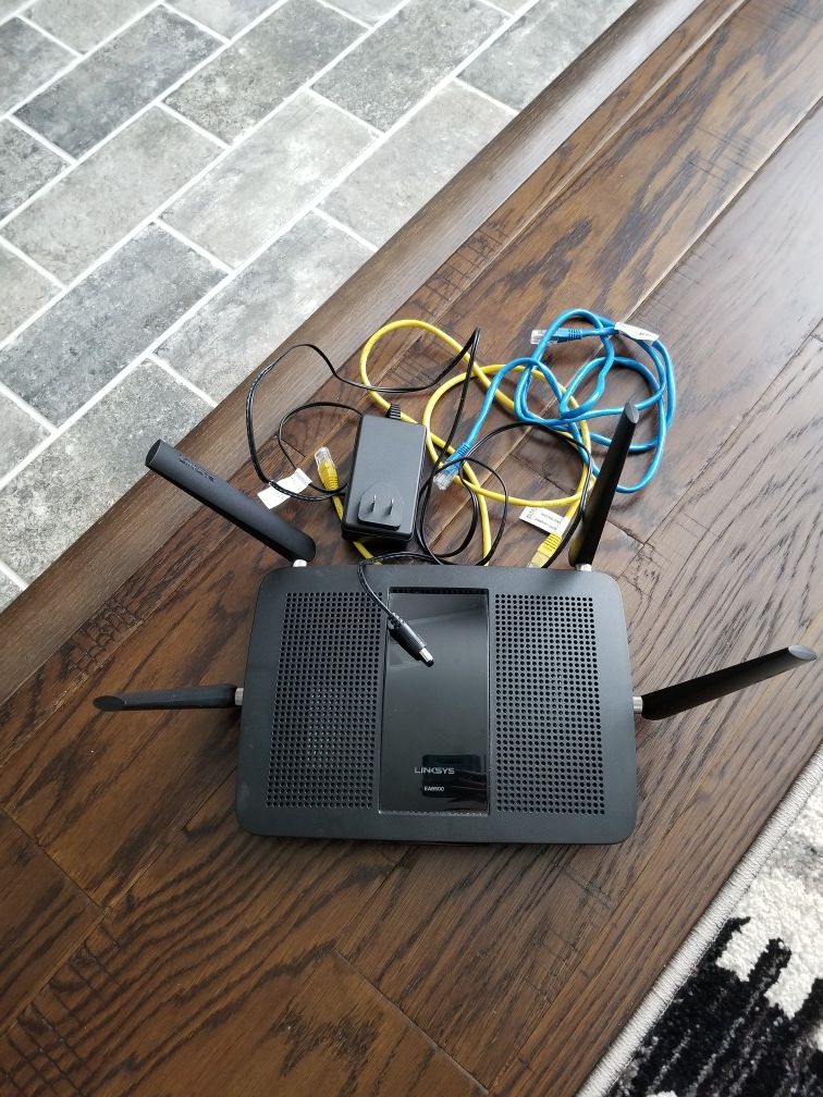 Linksys EA8500 router