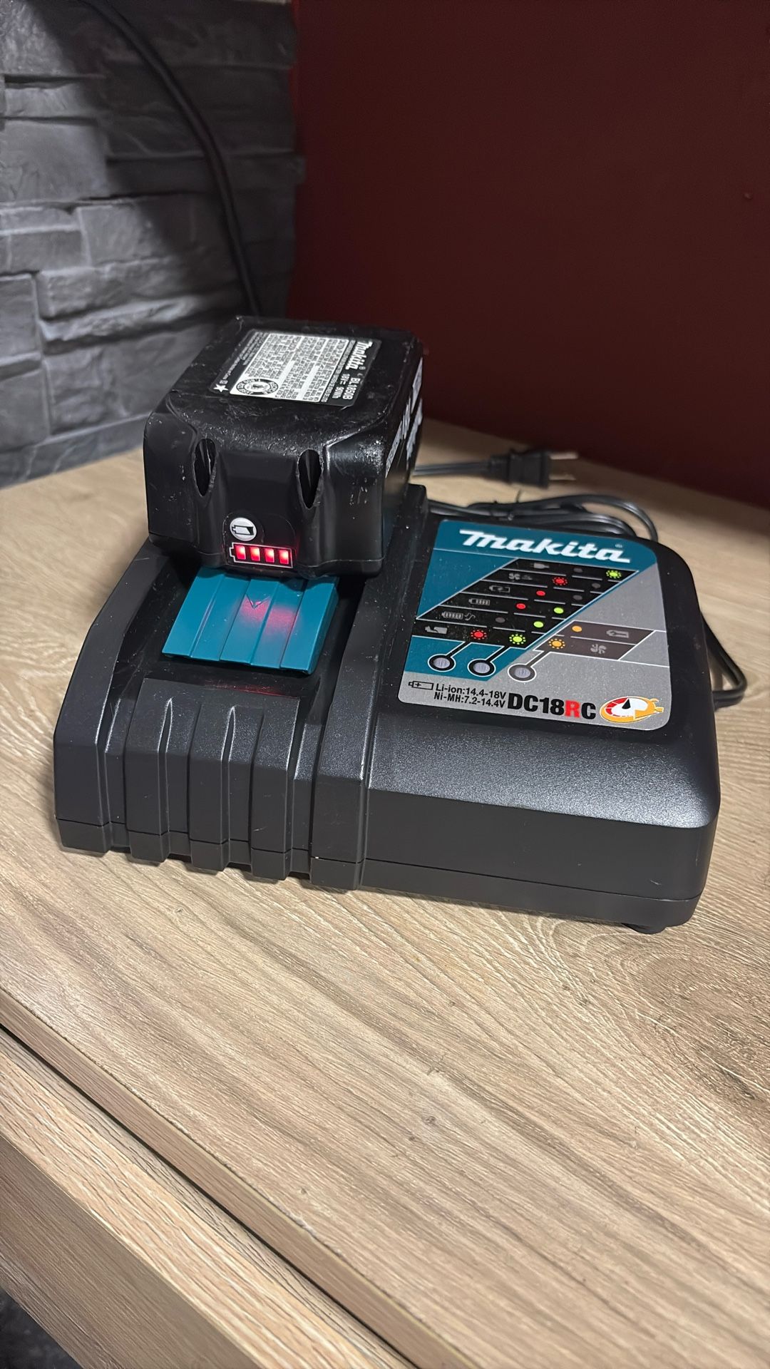 Makita Battery And Charger 