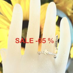  Engagement / Anniversary/Fashion Ring 1 Carat NATURAL DIAMONDS ❤️DAY ❤️SALE-65% Appraisal Is from When Gold Was $2000 Now It’s Above $4000