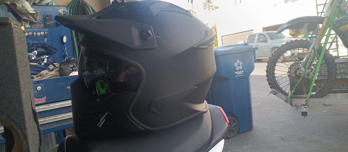 Riding Helmet L