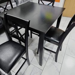 NEW IN BOX - Tahoe Cappuccino 5 Piece Diningset -Pub Table + 4 Chairs