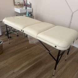 Massage Bed/table 