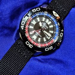 Citizen Eco Drive GMT Pepsi Divers Men's Watch BJ7128 2 Straps