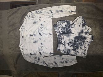 Tie-dye sleep-set