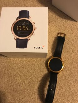 Fossil smart watch broken screen for parts fossil Q