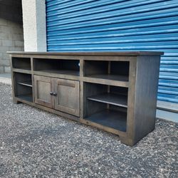 Rustic solid wood dresser. Measures approx: 59" wide x 21" deep x 35.5" tall. Pick up in N Phoenix
