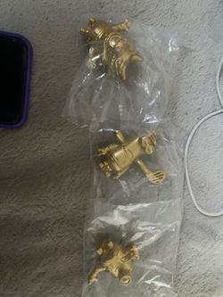 Gold minions