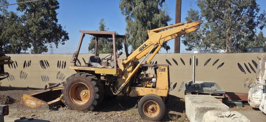 Case 480 L
