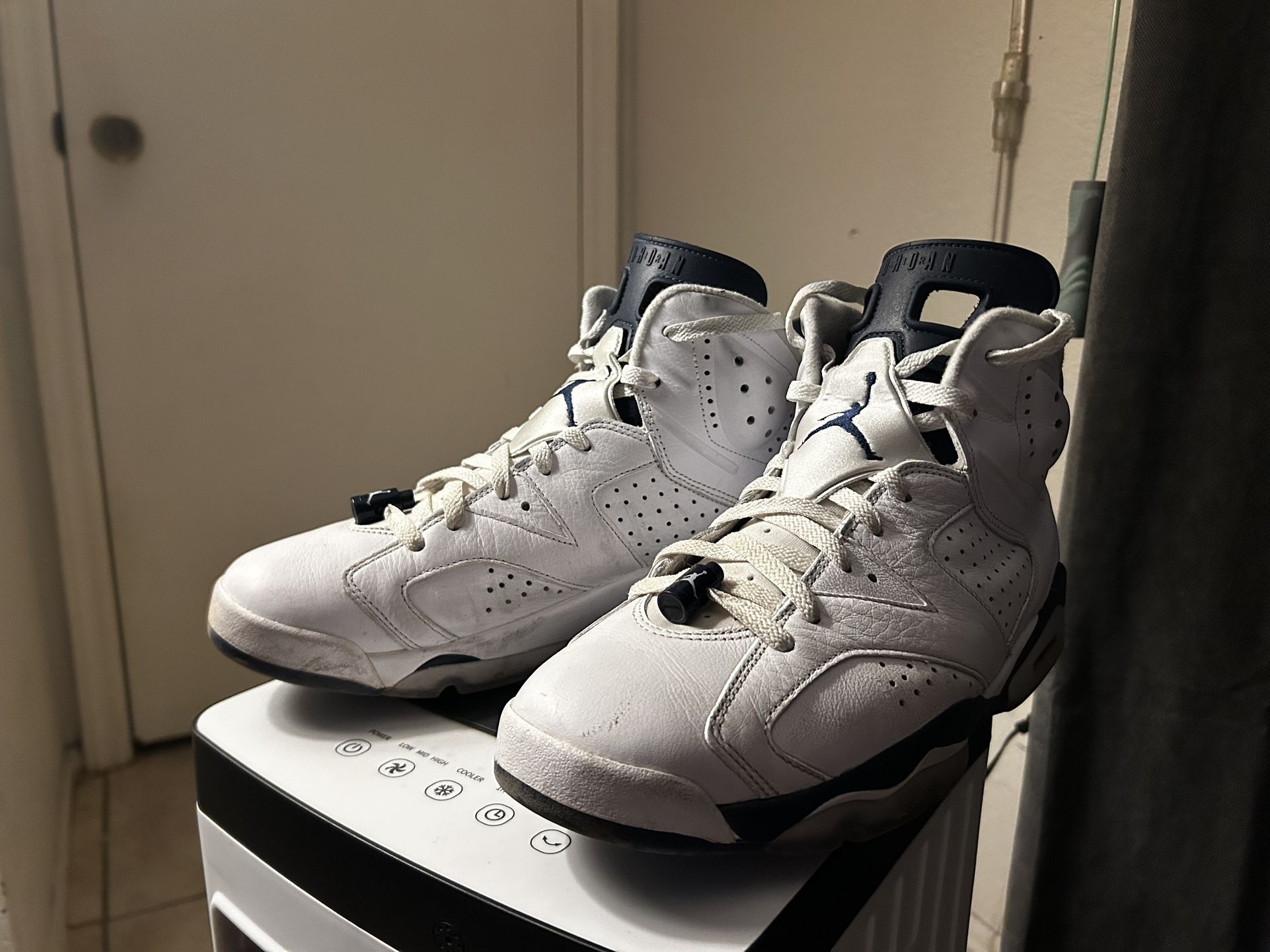 Jordan 6 White/Navy