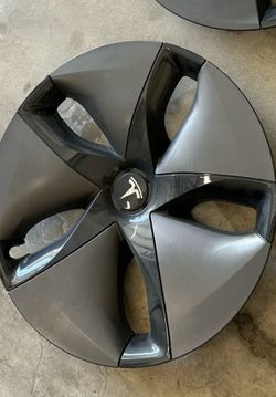 Tesla model 3 18 inch aero wheel hub cap covers