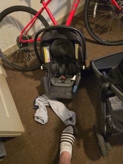 Stroller slash car seat