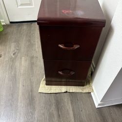 Free file cabinet