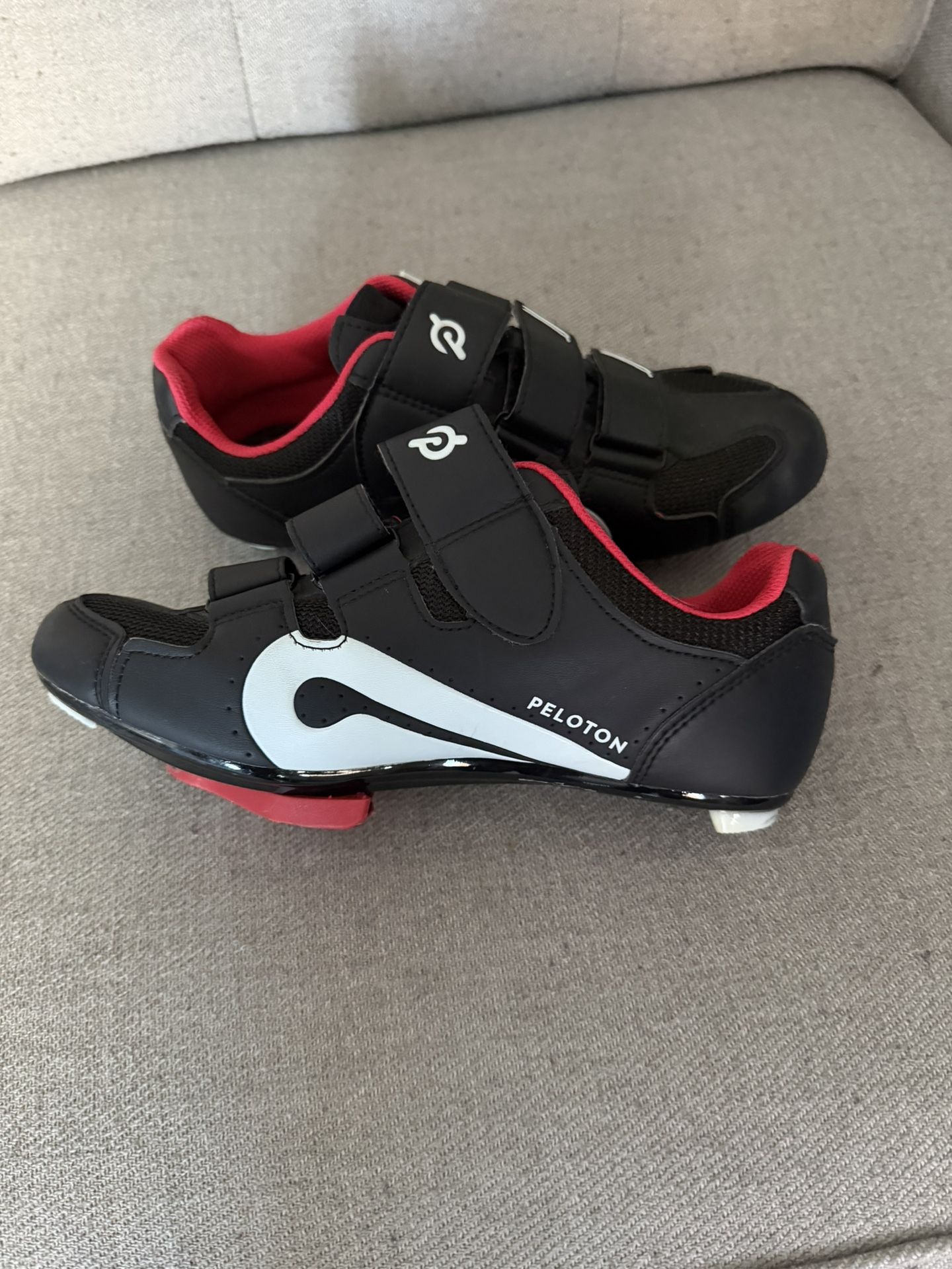 Peloton Bike Shoes Size 40 (like A Women’s 9)