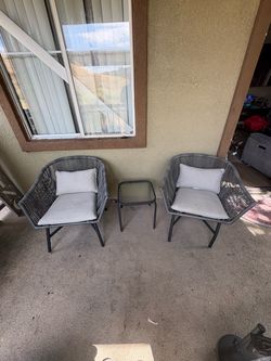 Better Homes & Gardens 3-Piece Patio Bistro Set