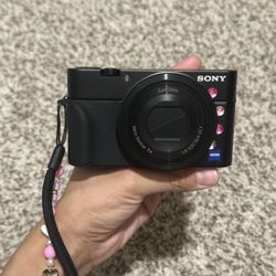Sony Black Cameras-and-accessories(73)67