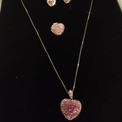Heart Necklace W/Earrings & Xtra Pendant