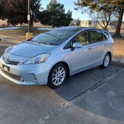 2013 Toyota Prius V