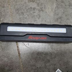 SNAP-ON lIGHT