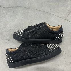 Christian Louboutin Low Spikes Los Juniors Size 44EU