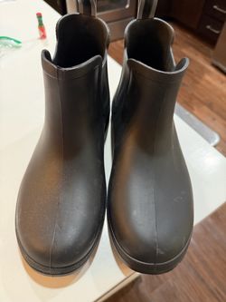 Totes size 11 unisex