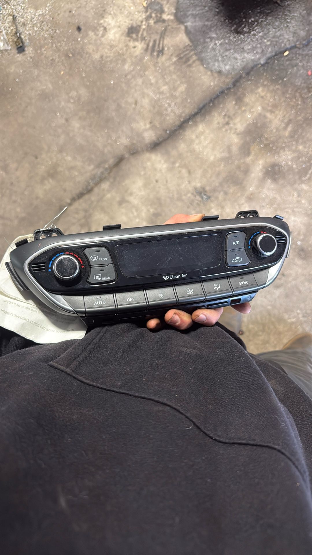 2018 hyundai elantra ac control module