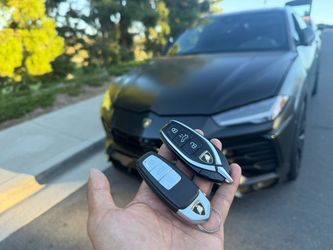 Still driving an older Land Rover or Range Rover? 🔑