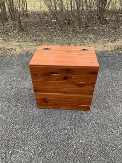 Ceder Box