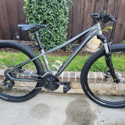 Specialized Pitch MTB 