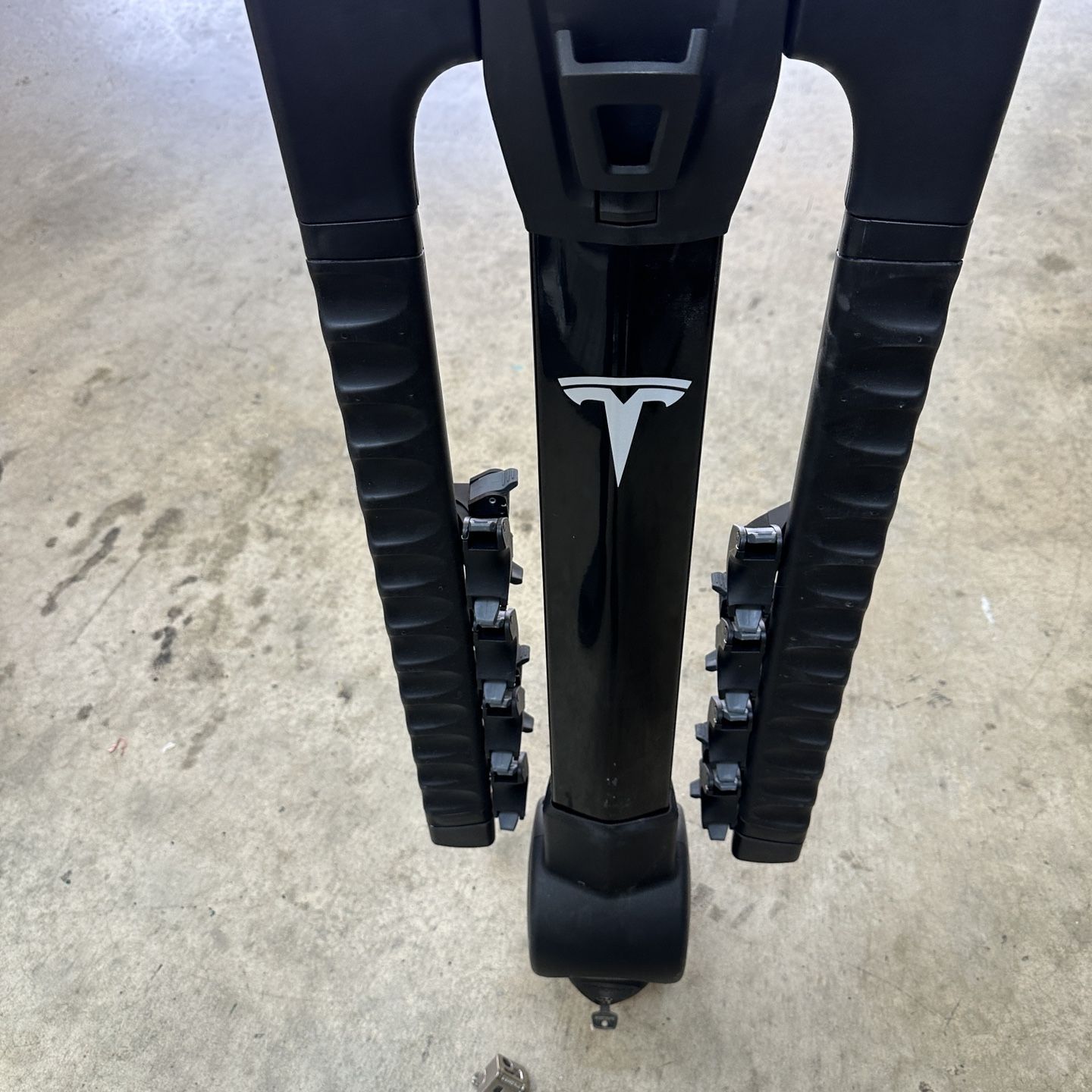 Tesla Model X Y Bike Rack OEM
