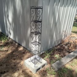 Heavy Duty Steel 48" Tall Garden Plant Stand, Great Condition. $10.00.