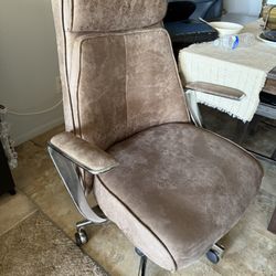Desk Chair 