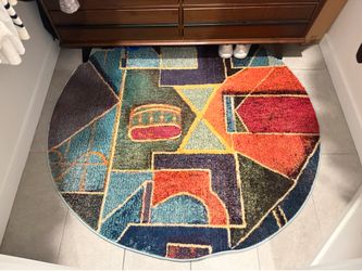 Round Multicolor Rug
