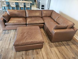 5pc Emilia Leather Sectional Ottoman