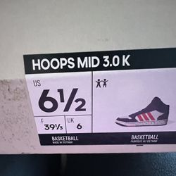 Adidas  6.5
