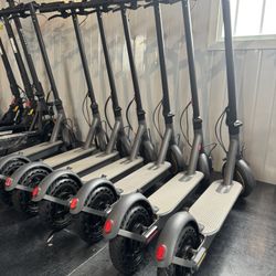 Electric scooter