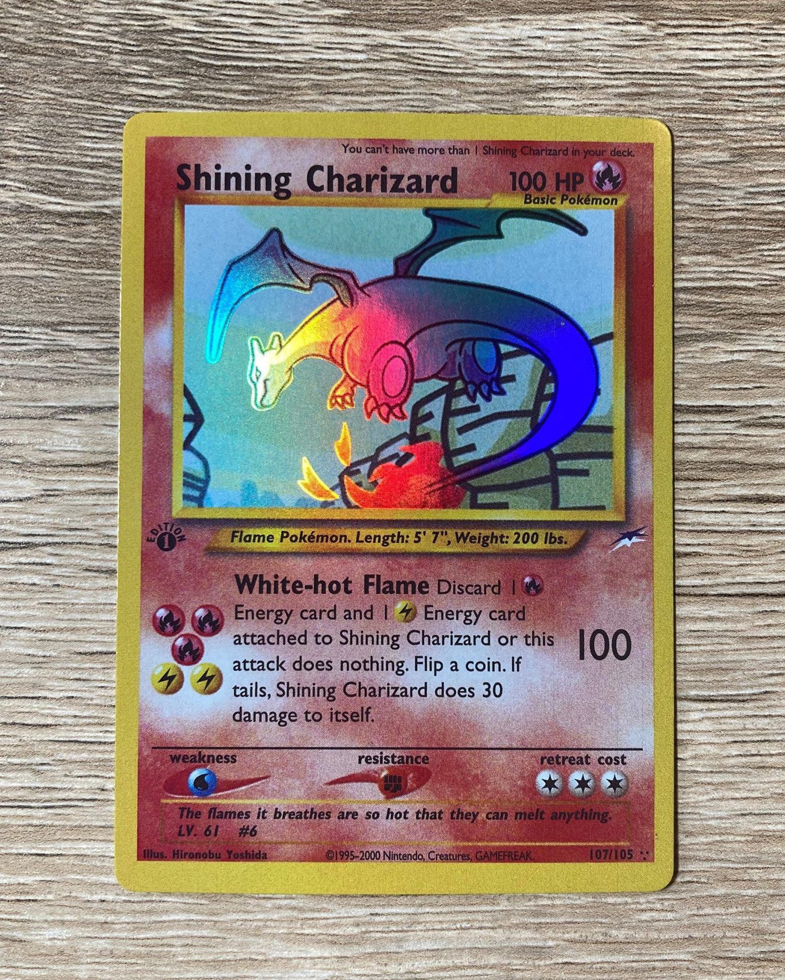 Pokémon Shining Charizard Holo