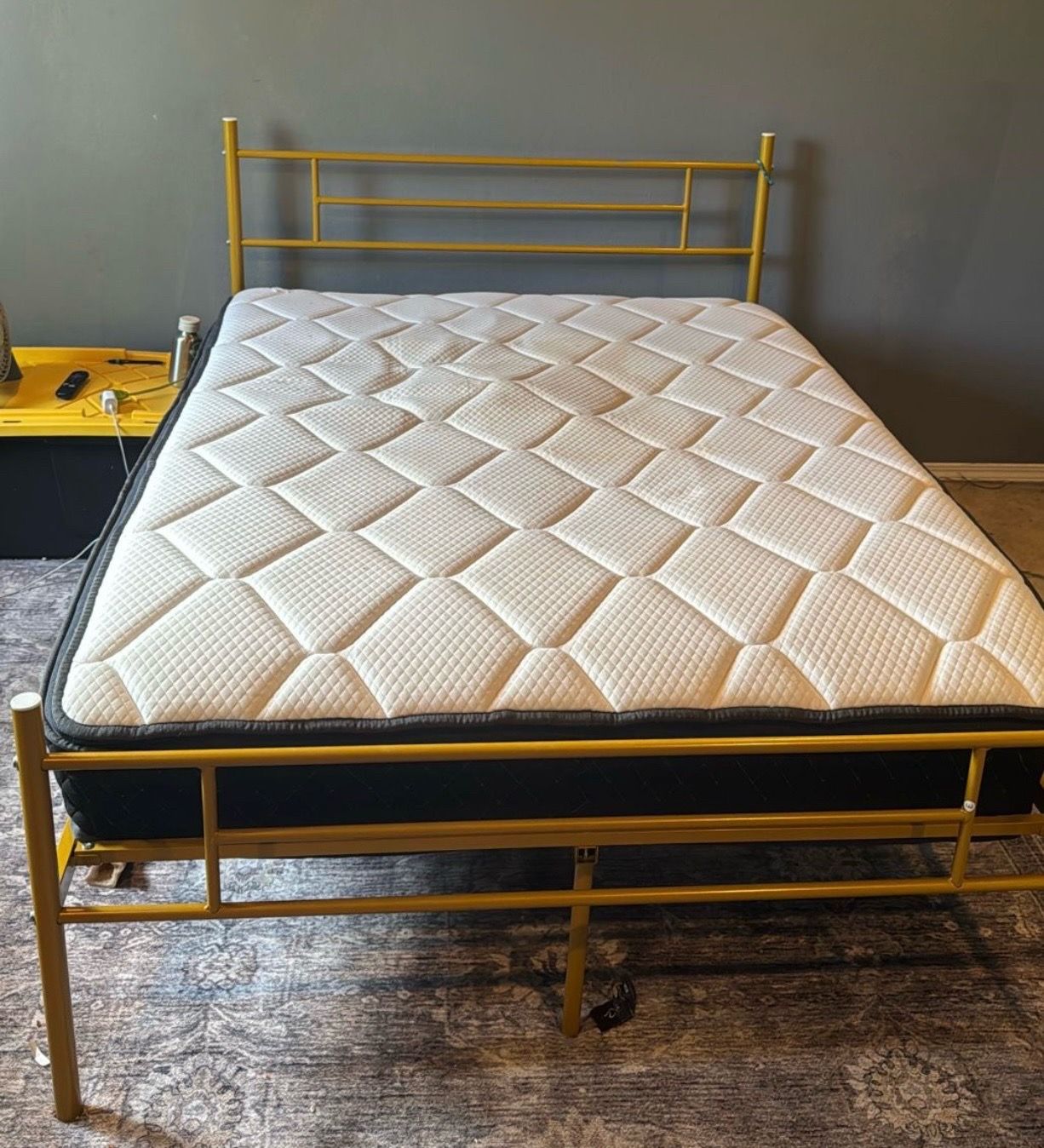 Full bed frame