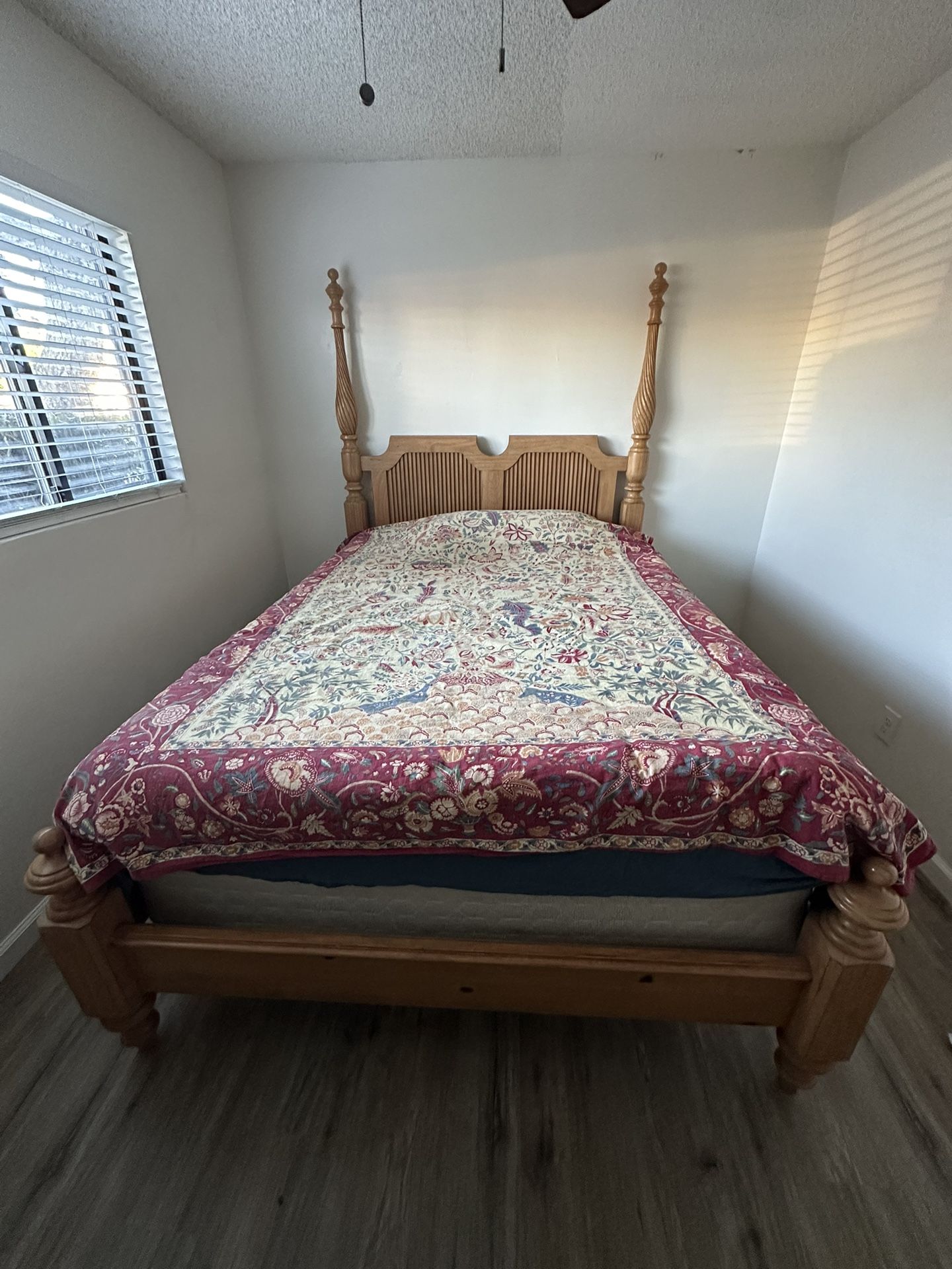 Beautiful Solid Wood Queen Bed Frame