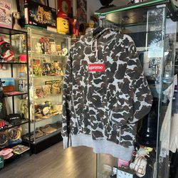 Large Supreme Camo Box Logo Pullover Hoodie