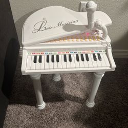 Mini Toy Piano