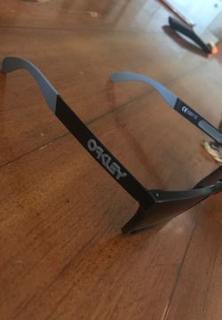 Oakley sunglasses