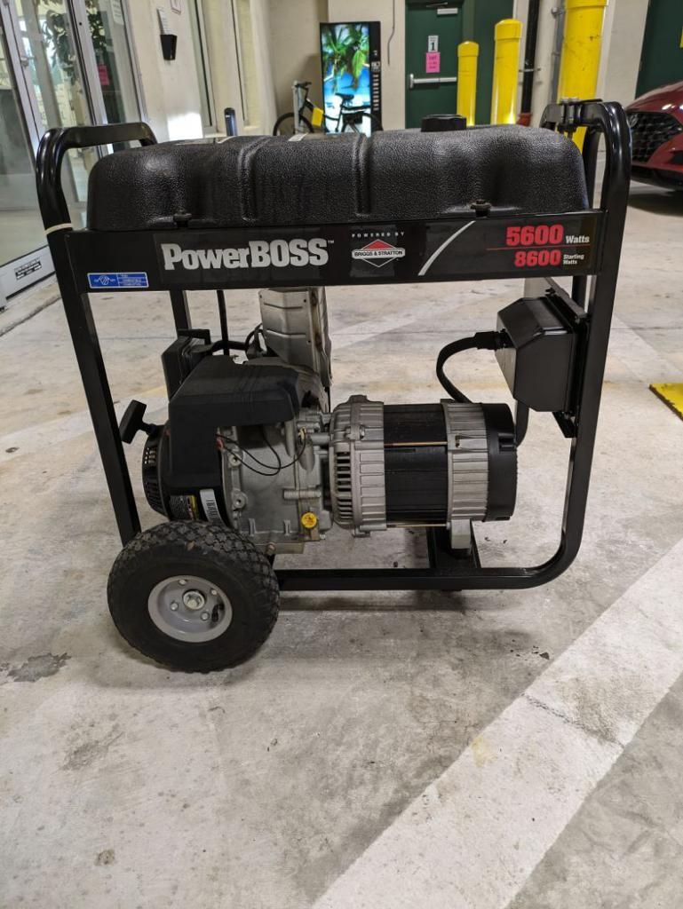 PowerBOSS Generator Briggs & Stratton Engine - 5600 Watts / 8600 Starting Watts Gas Powered. No more power outa