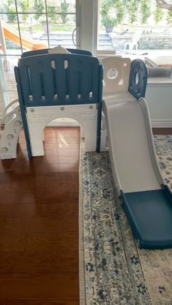 Kids indoor playhouse. With side used