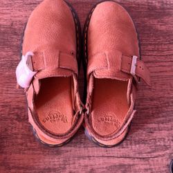 Dr Martens Size 4  Women’s 